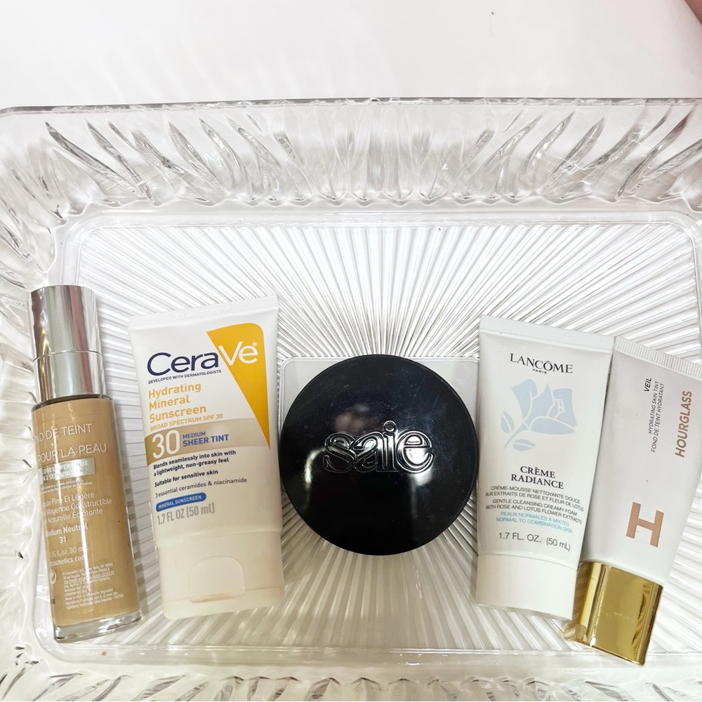 Foundation & skincare bundle it Cosmetics, Hourglass, saie, cerave sunscreen
